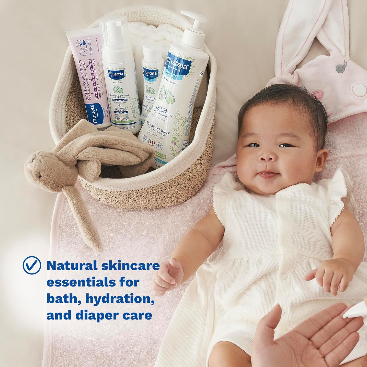 Mustela Newborn Arrival Gift Set - Baby Skincare & Bath Time Essential- 5 Items Set